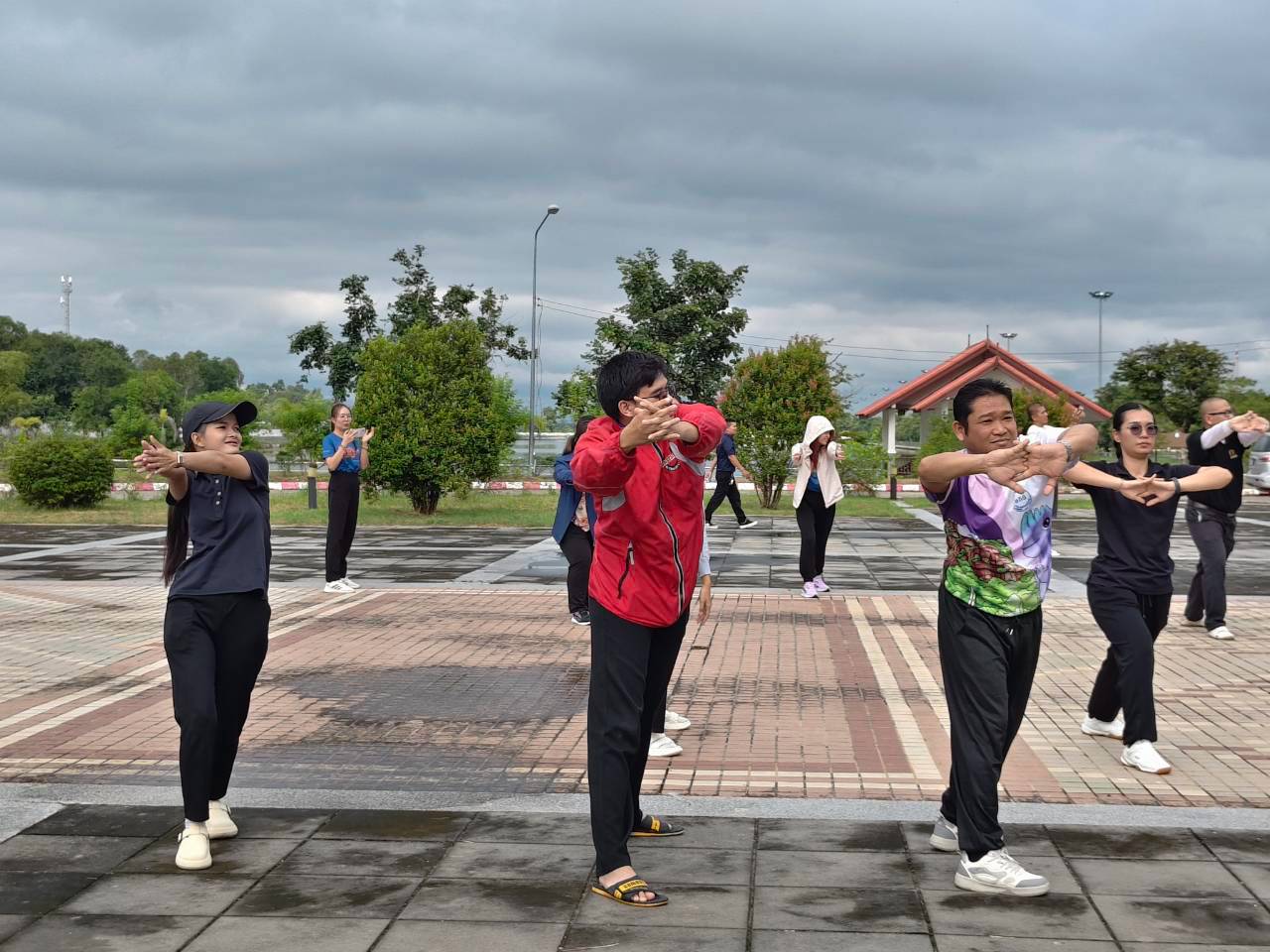 title - ร่วมออกกำลังกายประจำสัปดาห์ เสริมสร้างสุขภาพกายใจให้แข็งแรง 